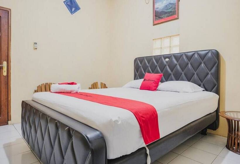 Номер Стандарт, Reddoorz Syariah Near Stadion Maulana Yusuf