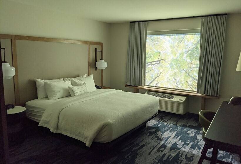 Люкс, Fairfield Inn & Suites Lincoln Crete