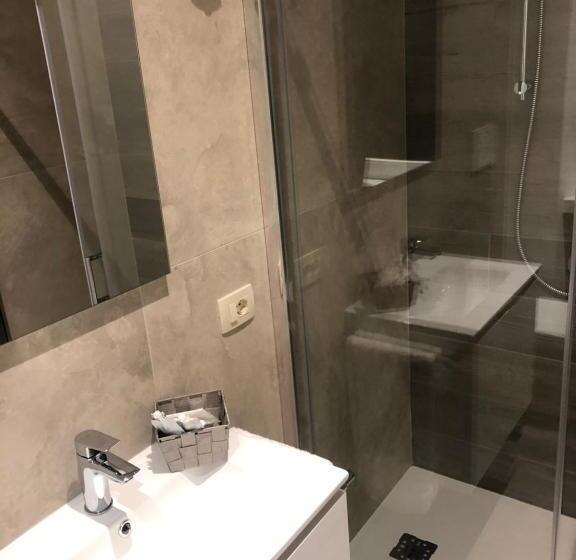 Четырехместный Номер Стандарт, B&b Estercarlo