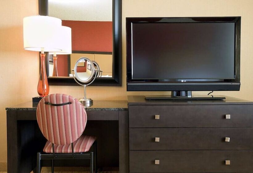 Номер Стандарт 2 Двуспальные Кровати, Embassy Suites By Hilton Kansas City International Airport