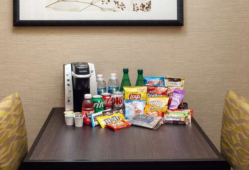 Номер Премиум, Embassy Suites By Hilton Lexington/uk Coldstream
