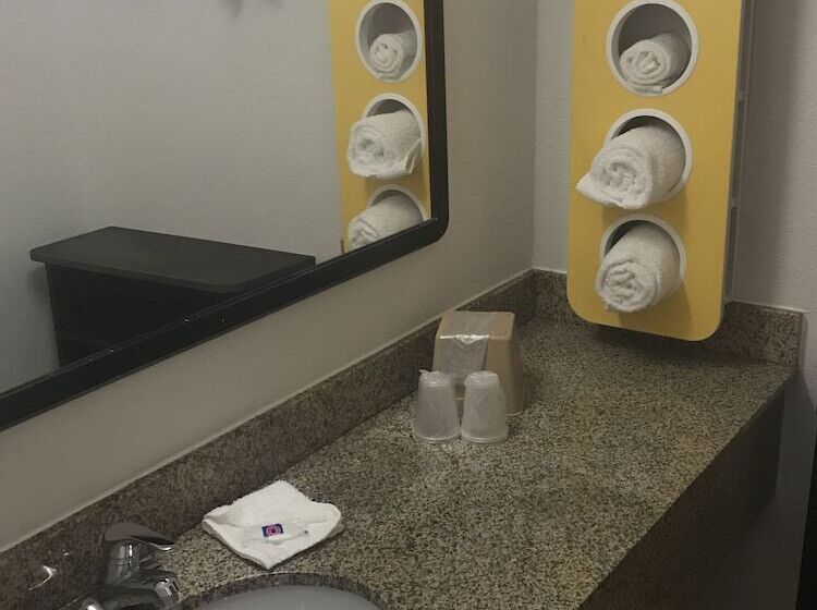 Номер Deluxe, Motel 6 Houston, Tx  East