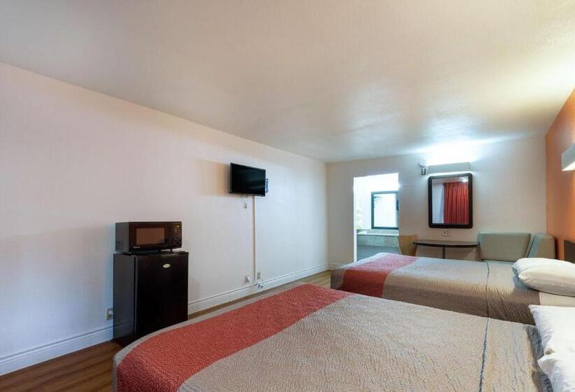 Номер Deluxe, Motel 6 Houston, Tx  East