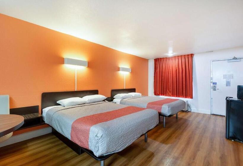 Четырехместный Номер Стандарт, Motel 6 Houston, Tx  East