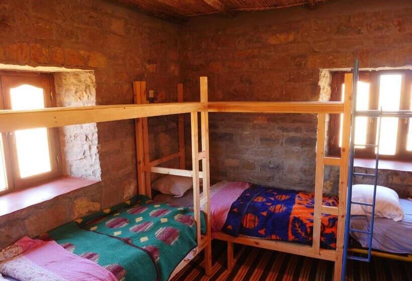 Кровать в Общей Комнате, Auberge Hostel Traditionnel