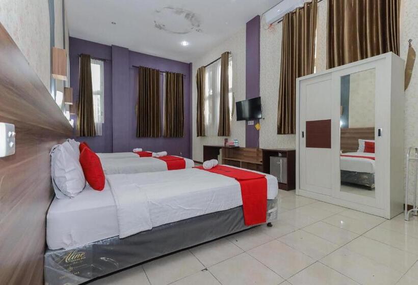 Семейный Номер, Reddoorz Syariah @ Klojen Malang
