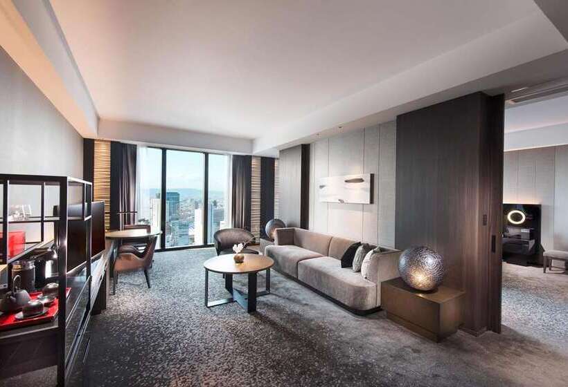 اتاق اجرایی با تخت بزرگ, Hilton Guiyang