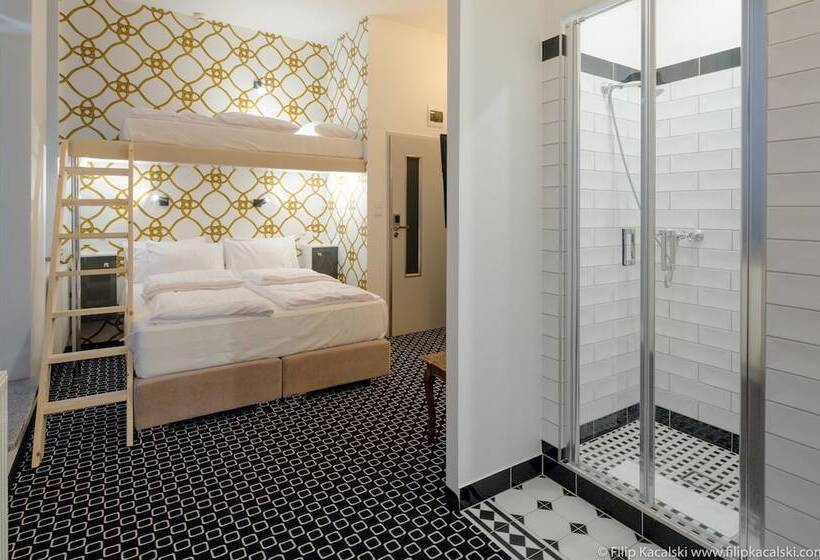 اتاق استاندارد سه نفره, Cocorico Bed And Breakfast Old Town Szczecin Adults Only