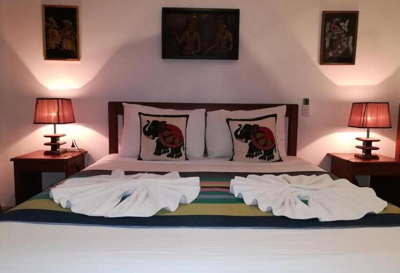 اتاق لوکس با چشم‌انداز باغ, The Nature Park Villa