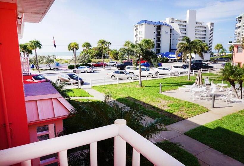 Студия Deluxe, Gulf Winds Resort By Travel Resort Services