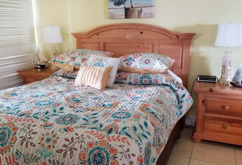 Студия Deluxe, Gulf Winds Resort By Travel Resort Services