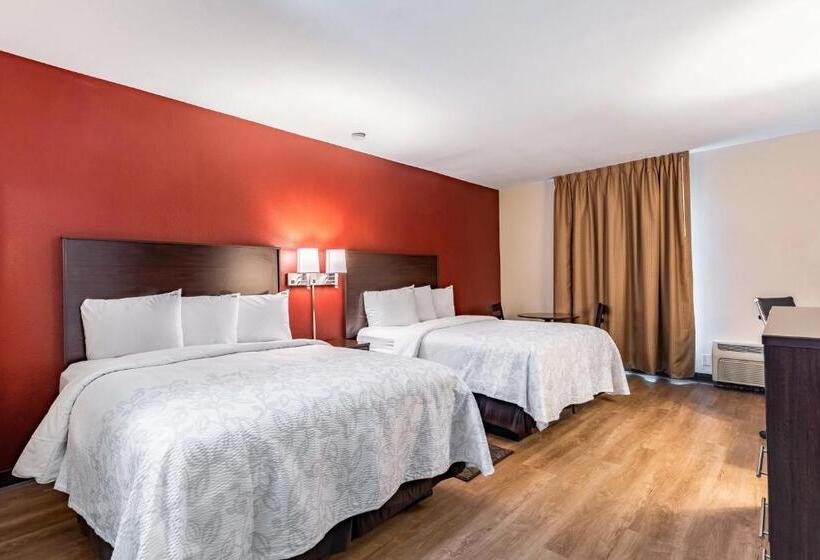 带皇后床的套间, Red Roof Inn Plus & Suites Houston   Iah Airport Sw