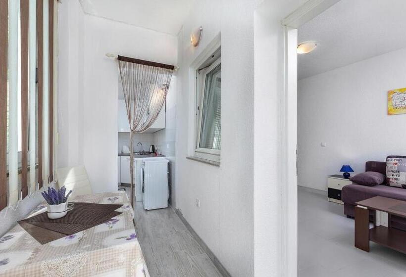 Апартаменты 1 Спальня, Apartments Smaila