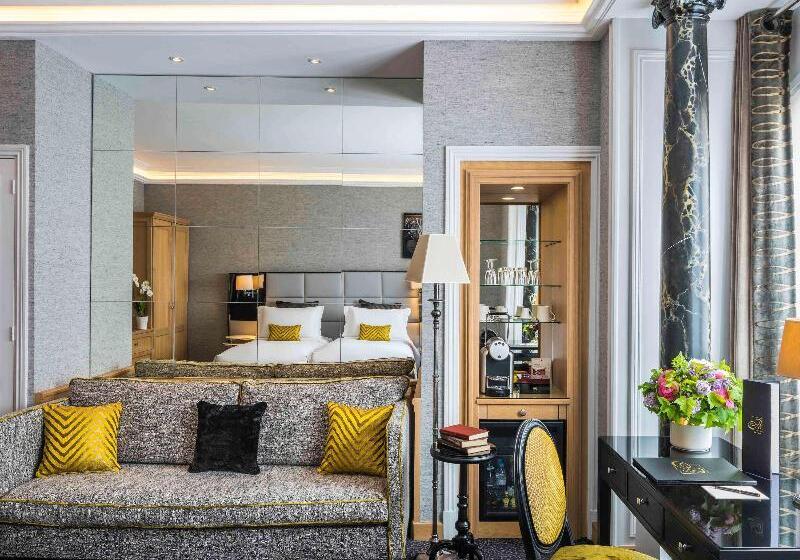 Номер Стандарт Адаптированный для Инвалидов, Best Western Harbour Inn & Suites Huntington   Sunset Beach