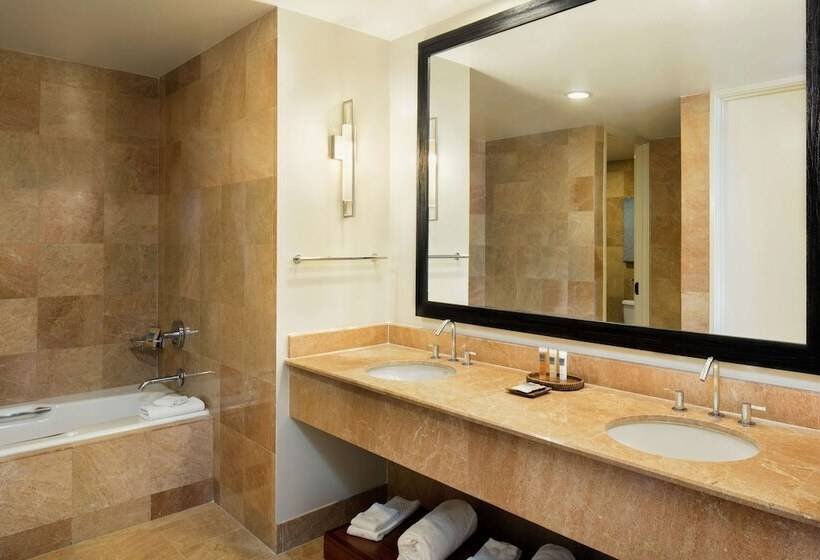 로얄 스위트, Hilton Waikoloa Village
