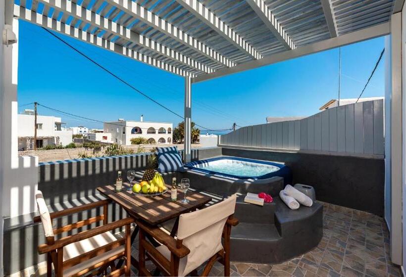 Люкс Повышенной Комфортности, Aerenia Luxury Suites