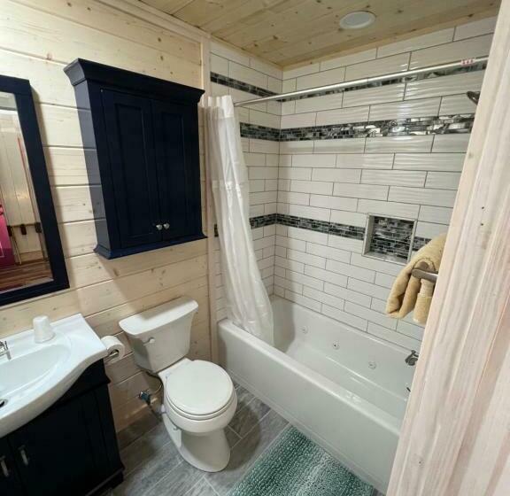 스탠다드 룸, Homestead Inn   Blowing Rock