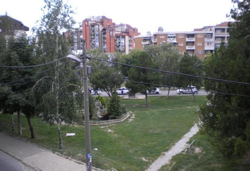 سوییت, Leder