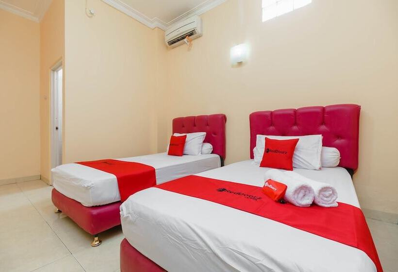 Номер Стандарт, Reddoorz Syariah Near Palembang Square Mall 3