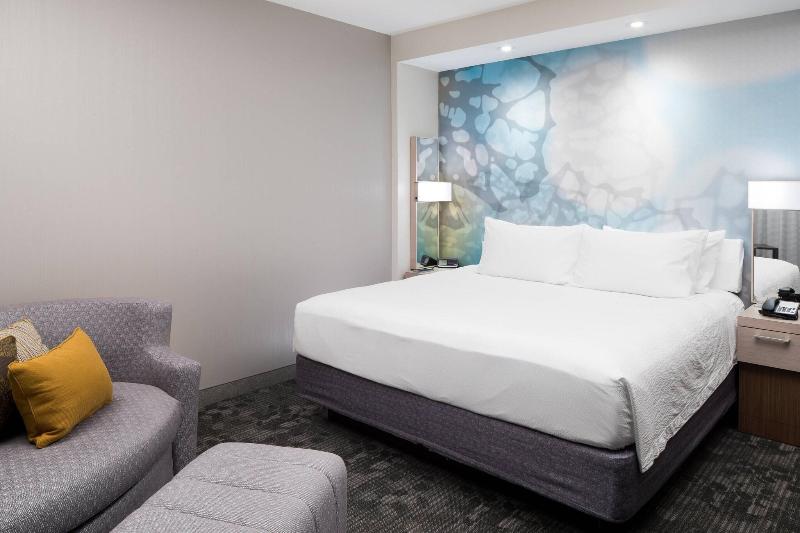 اتاق استاندارد با تخت بزرگ, Courtyard By Marriott Hilton Head Island