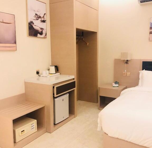 デラックスルーム, Season Inn