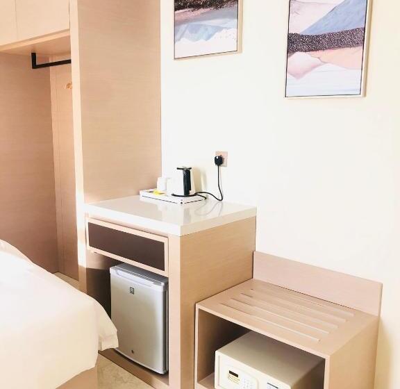 身障者適用スタンダードルーム, Season Inn