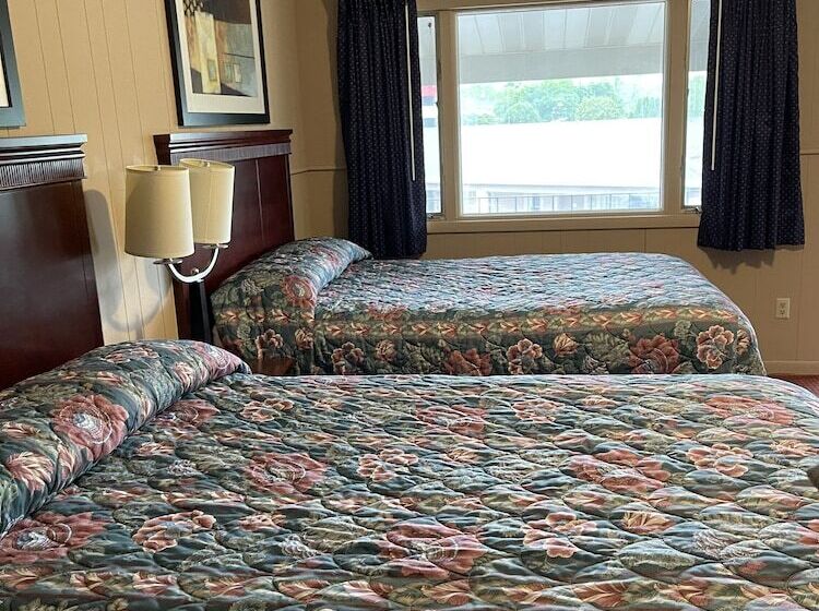 Номер Стандарт 2 Двуспальные Кровати, Travel Inn