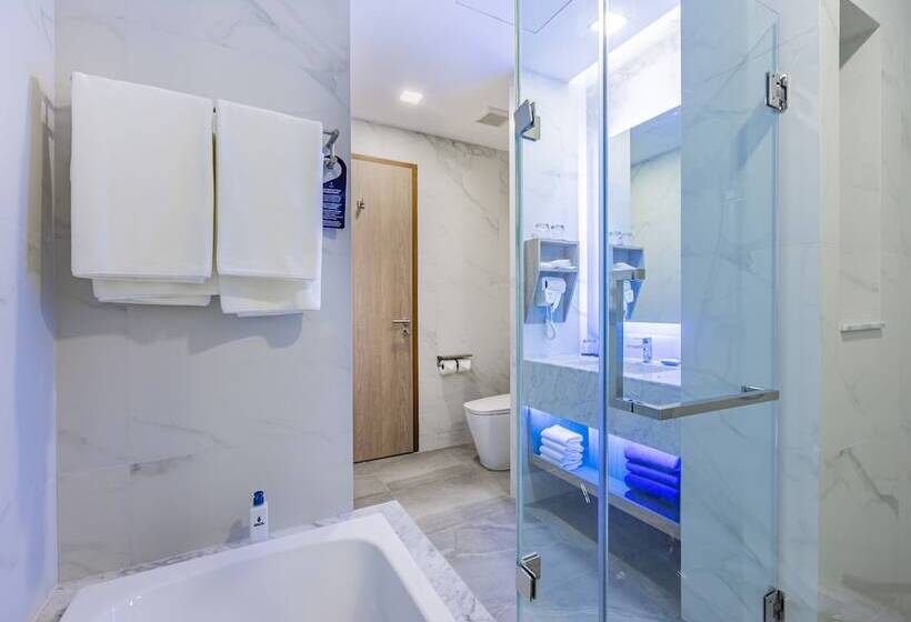디럭스 4인 룸, Bluesotel Smart Krabi Aonang Beach   Adults Only   Sha Extra Plus