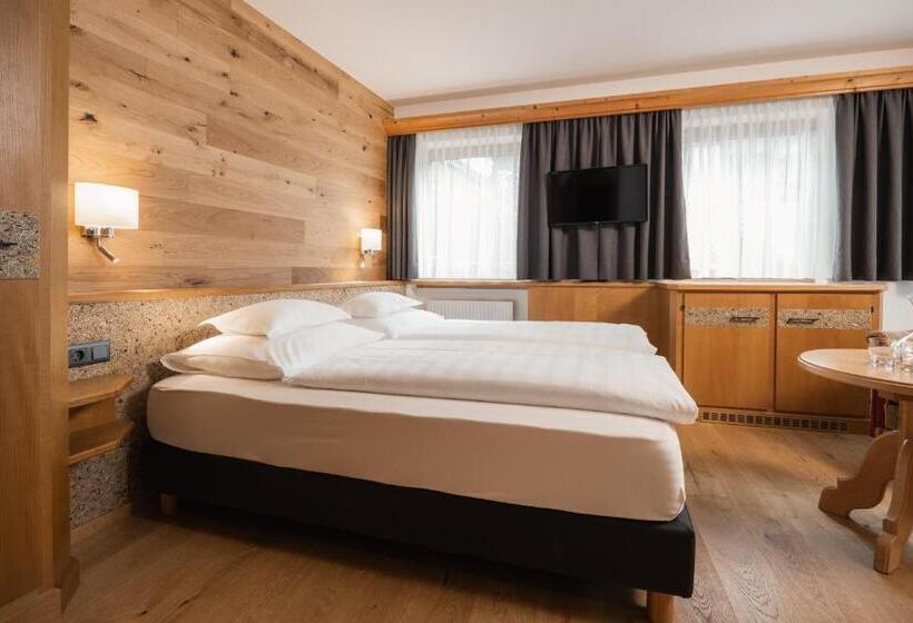 Апартаменты 1 Спальня с Балконом, Jochum Hotel Garni