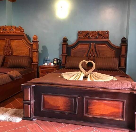 带2个双人床的标准工作室, Gibbon Lodge