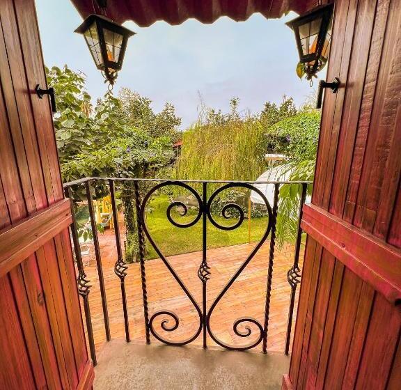 اتاق لوکس, Finca Las Isabeles