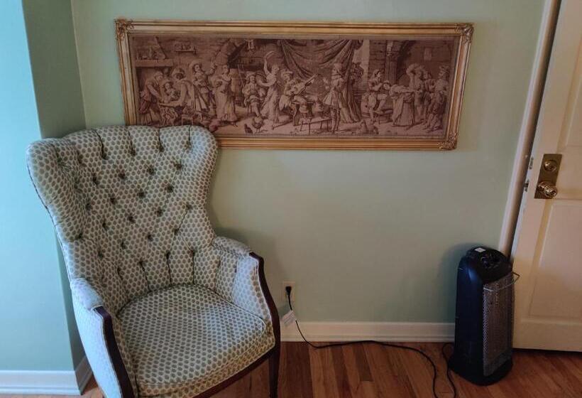 Люкс, Montague Inn Bed & Breakfast