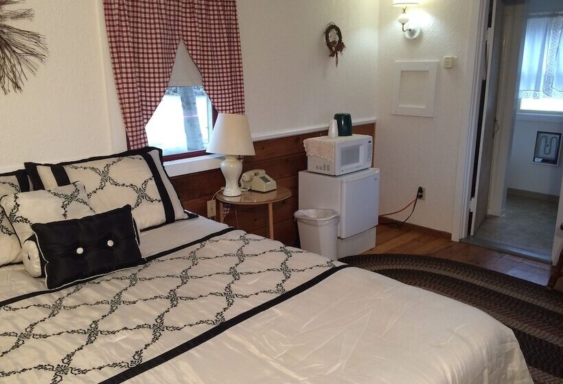 小室, Merrill Farm Inn