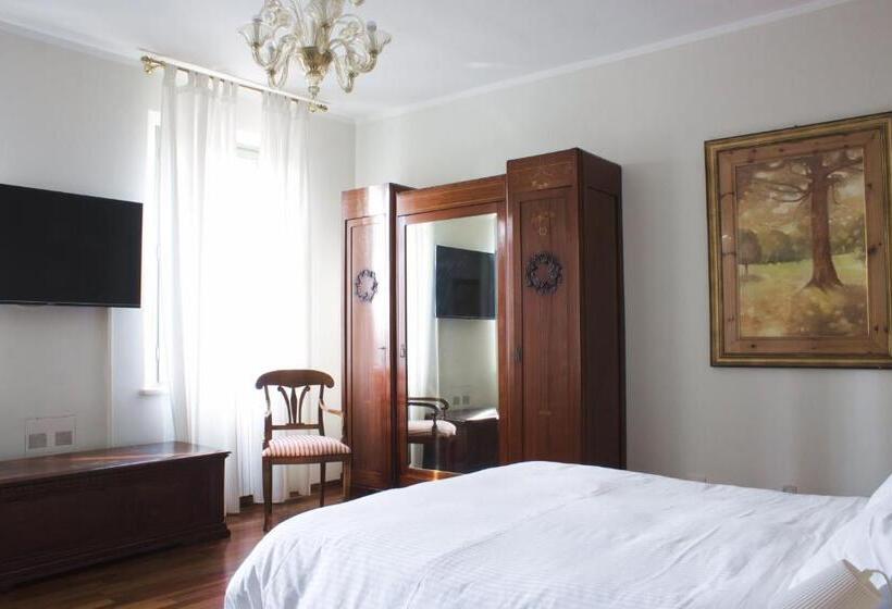Люкс с Балконом, Locanda San Martino
