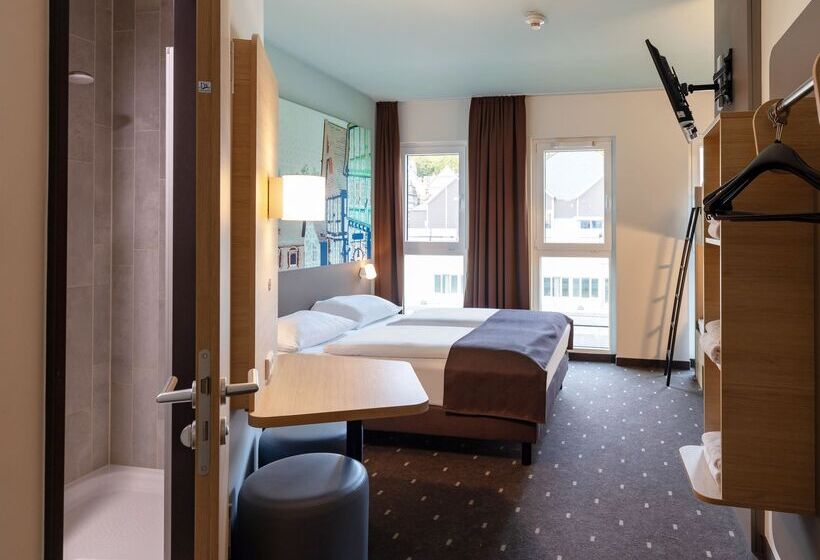 Номер Стандарт, B&b Hotel Marburg