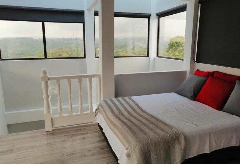 듀플렉스 스위트, Alicia Hostal Filandia