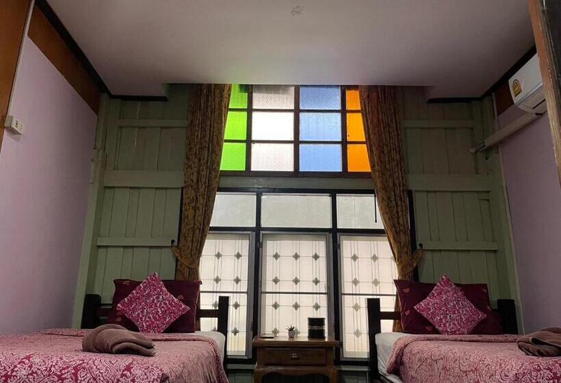 スタンダードルーム, Tamarind Guesthouse