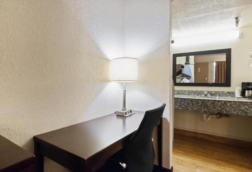 Номер Deluxe, Red Roof Inn Oklahoma Airport I 40 W Fairgrounds