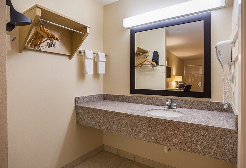 Номер Стандарт 2 Двуспальные Кровати, Red Roof Inn West Memphis, Ar