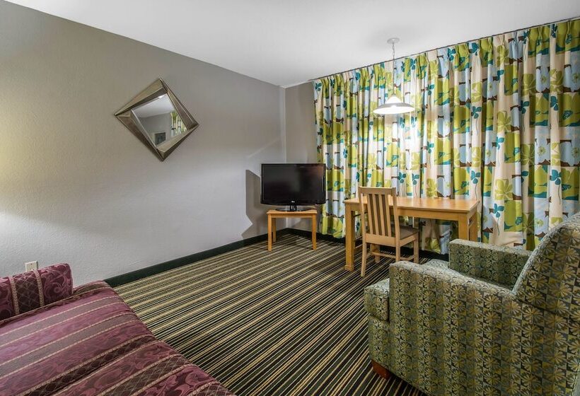 سوییت, Rodeway Inn & Suites Winter Haven Chain Of Lakes