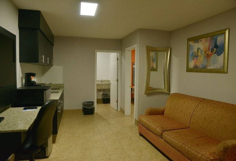 سوییت, Rodeway Inn & Suites Winter Haven Chain Of Lakes