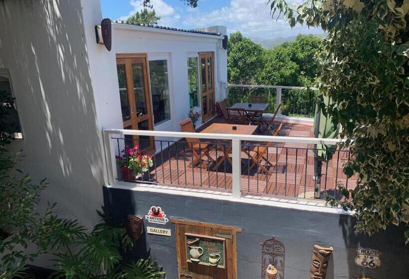 Номер Стандарт Вид на Море с Балконом, Oceangolf Guest House