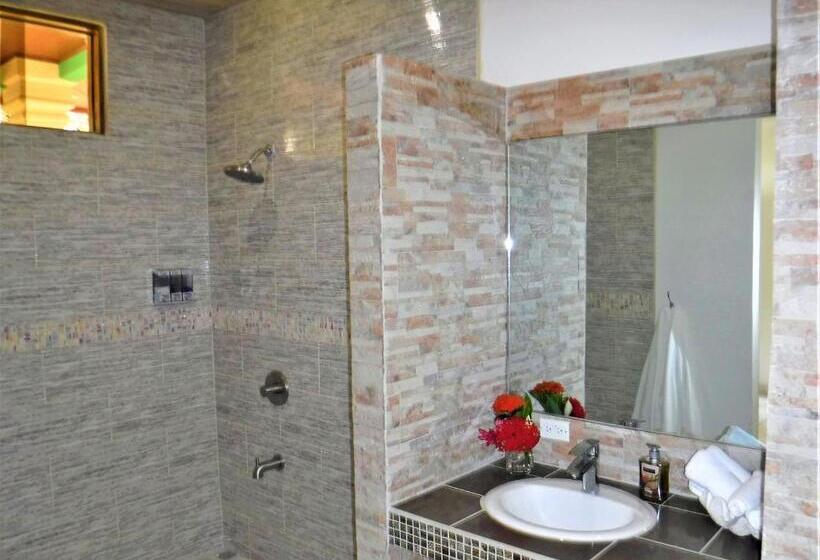 Студия Стандарт, Coco Beach Village