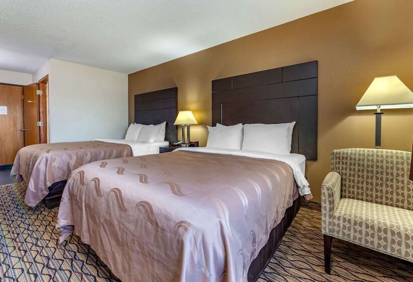 Номер Стандарт, Quality Inn New London