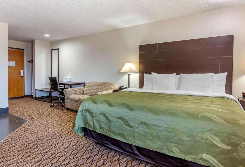 Люкс Кровать Кинг, Quality Inn New London