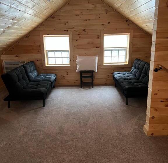 디럭스 방갈로, Presidential Mountain Resort