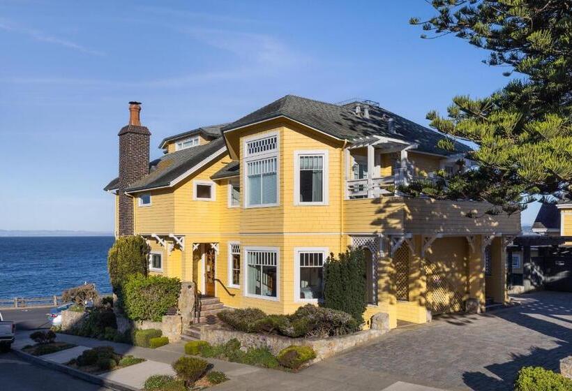 디럭스 룸, Seven Gables Inn On Monterey Bay, A Kirkwood Collection
