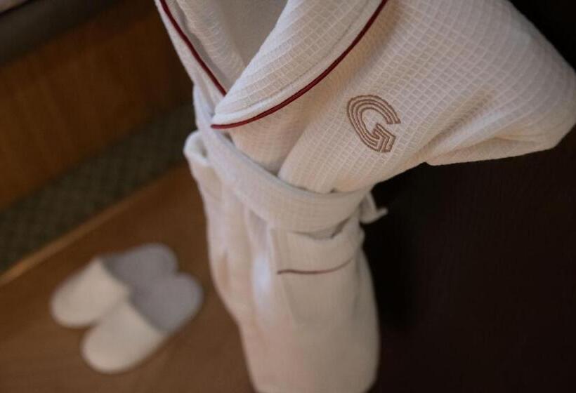 Люкс, The Guardsman   Preferred Hotels And Resorts
