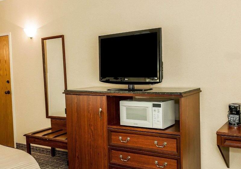 Camera Standard Letto King, Baymont By Wyndham South Bend Near Notre Dame
