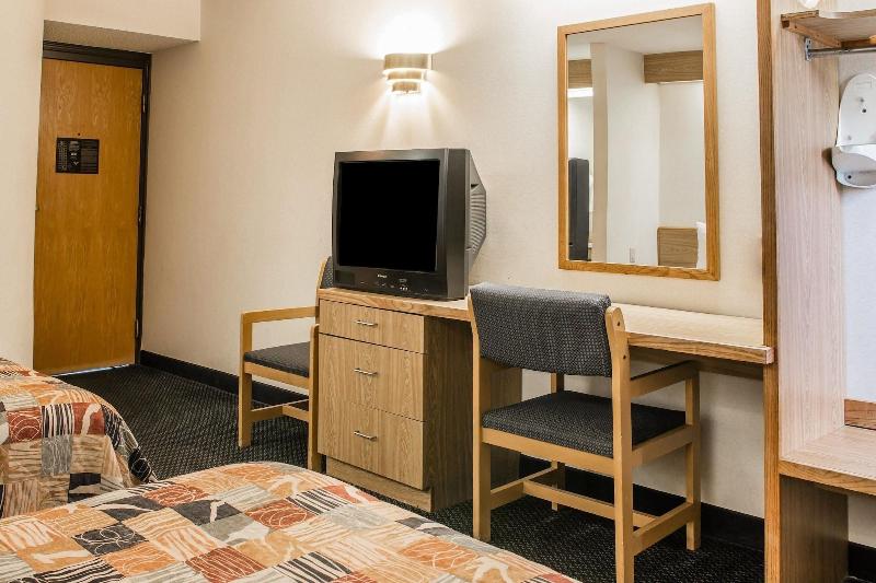 اتاق استاندارد, Days Inn By Wyndham Flint/bishop International Airport